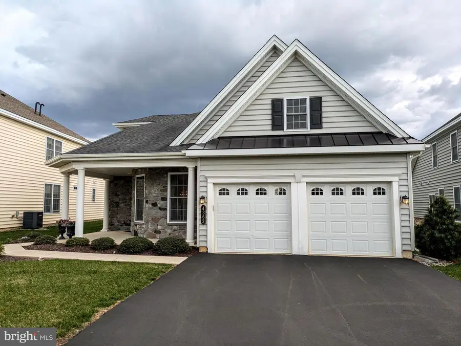 4362 Founders Dr, Center Valley, PA 18034 - #2