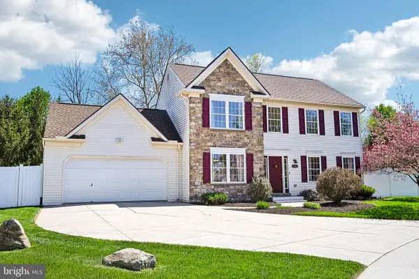 1981 Creamery Ct, ALBURTIS, PA 18011