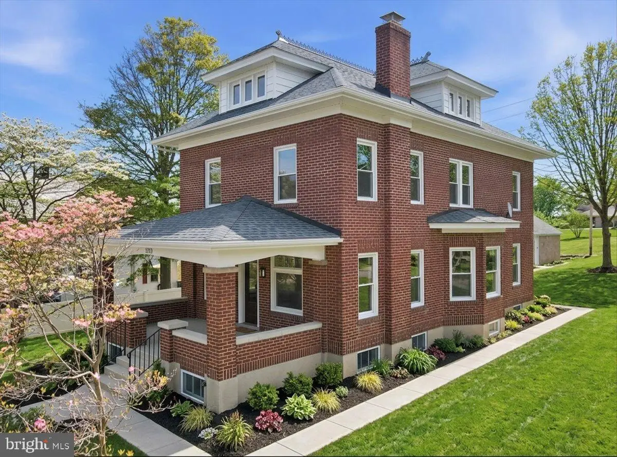 3756 W Walnut St, Allentown, PA 18104 - #1