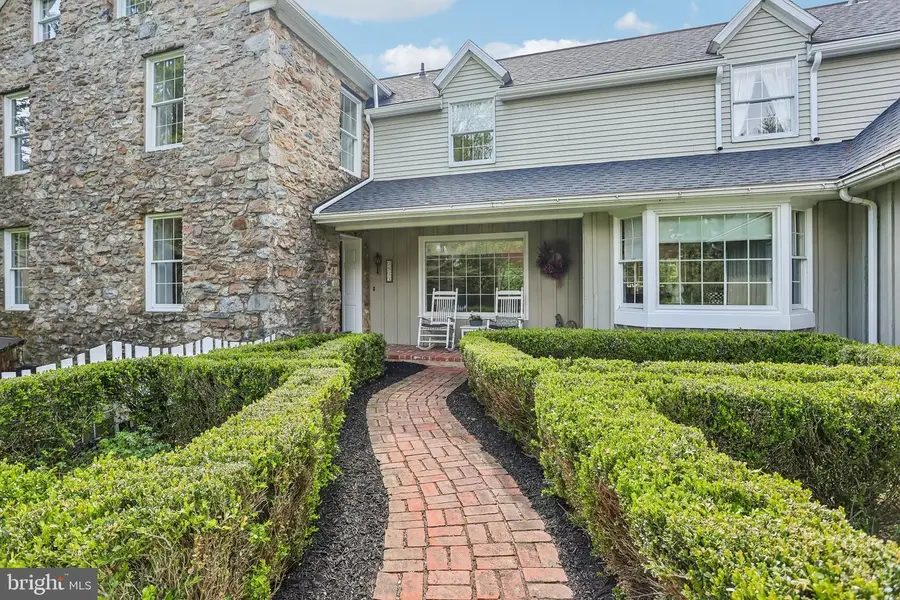 3811 Lilac Rd, Allentown, PA 18103 - #2