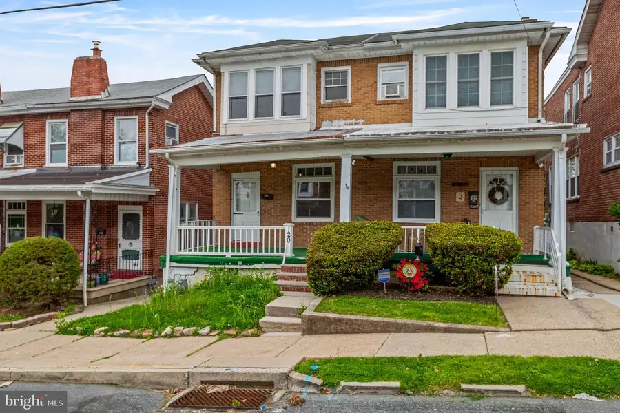 120 N Saint George St, Allentown, PA 18104 - #2