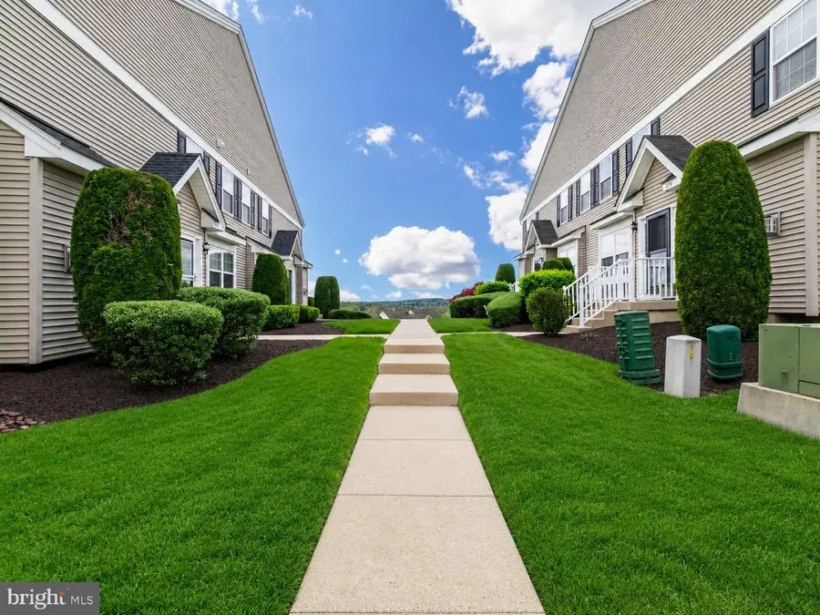 4174 Bunker Hill, Coopersburg, PA 18036 - #3