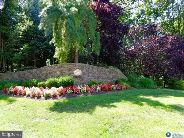 2120 Turnberry Ct, CENTER VALLEY, PA 18034