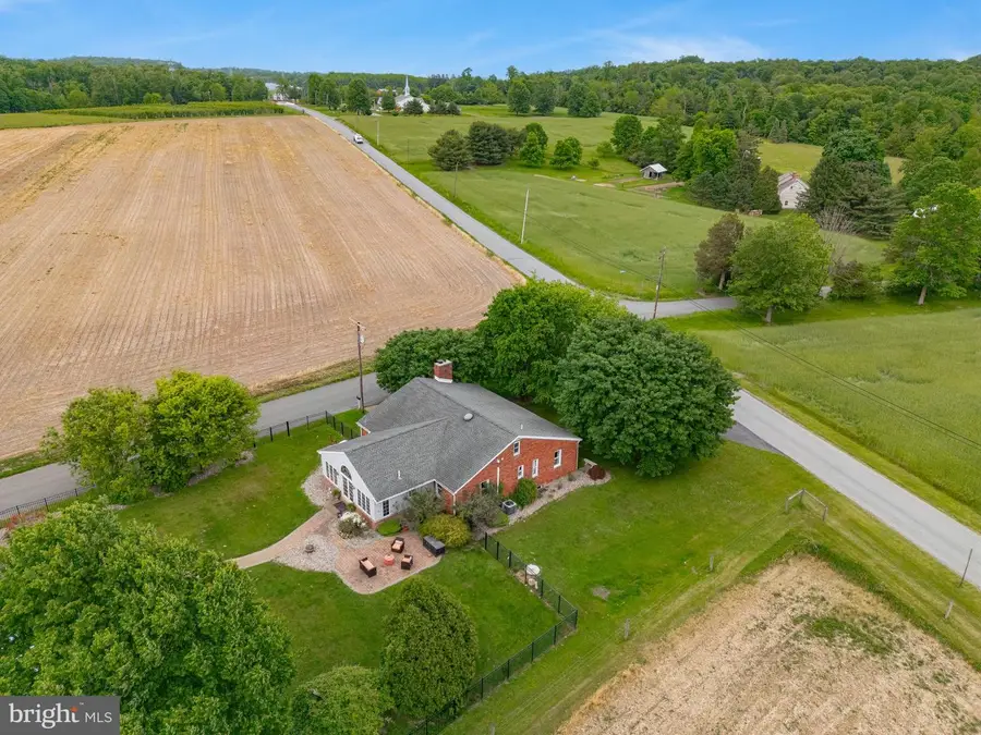 8730 Eberhard Rd, Coopersburg, PA 18036 - #3