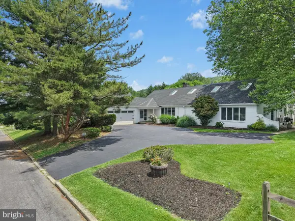 614-630 Glenwood St, EMMAUS, PA 18049