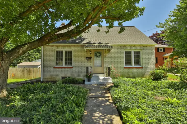 250 Adrain St, EMMAUS, PA 18049