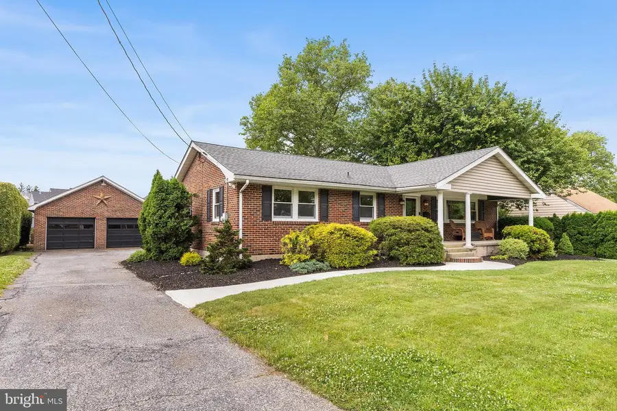 104 E Landis St, Coopersburg, PA 18036 - #2