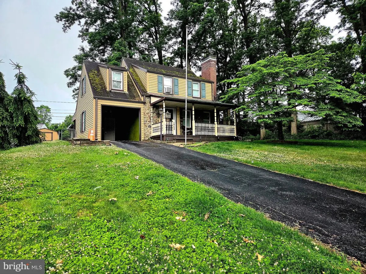 1953 Eaton Ave, Bethlehem, PA 18018 - #1