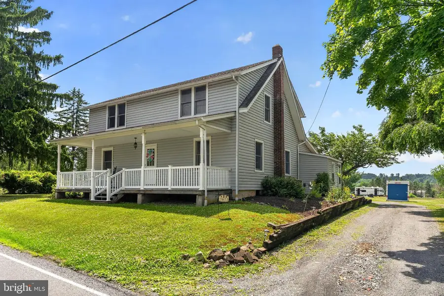 7072 Passer Rd, Coopersburg, PA 18036 - #2