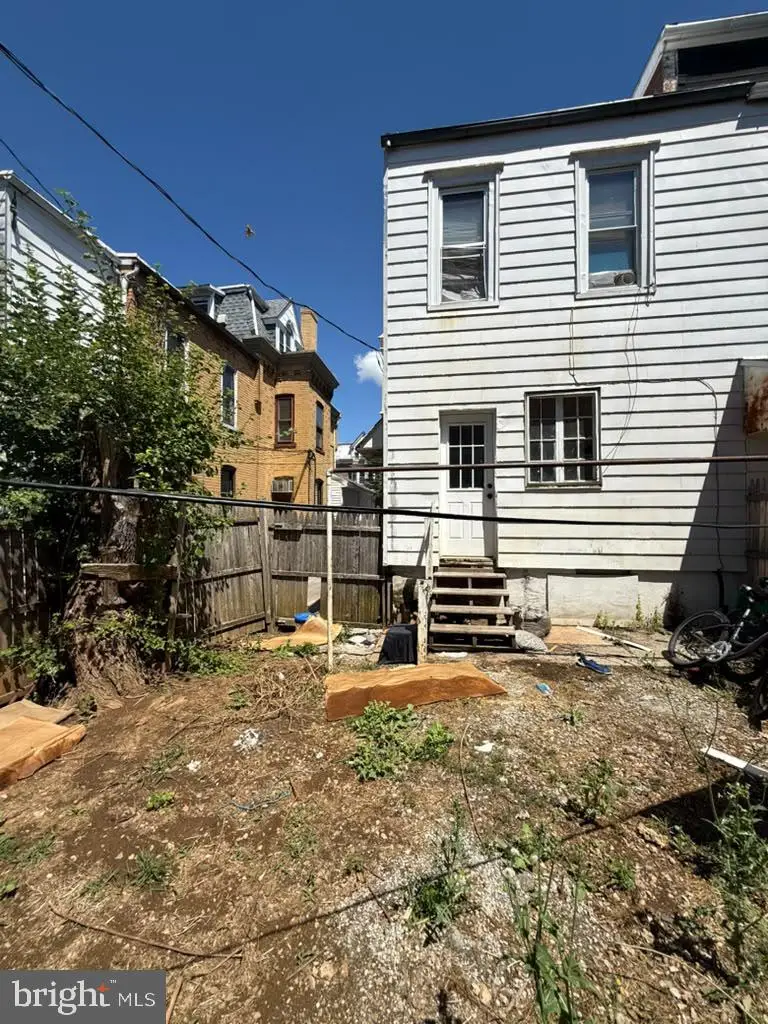 528 W Tilghman St, Allentown, PA 18102 - #3