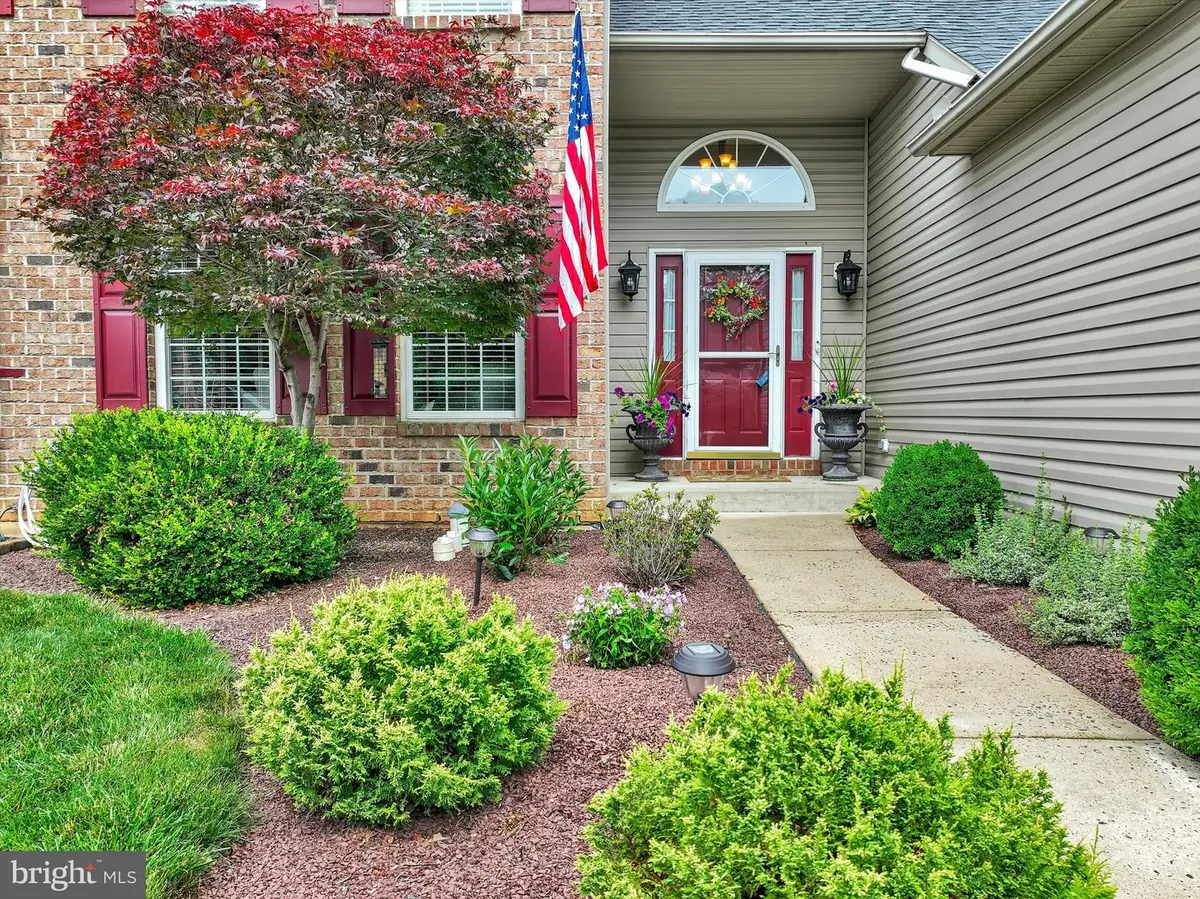 2184 Greenmeadow Dr, Macungie, PA 18062 - #1