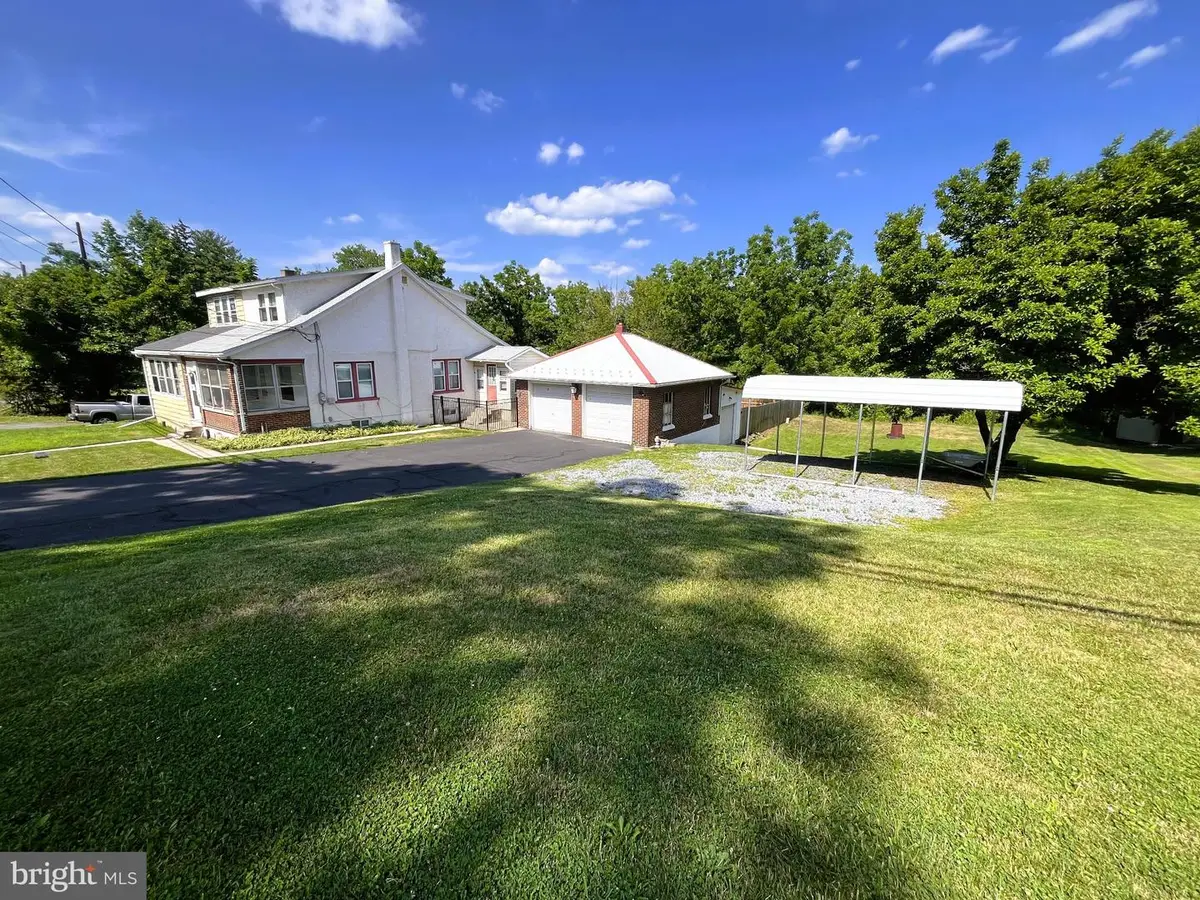 1660 Shimerville Rd, Emmaus, PA 18049 - #1