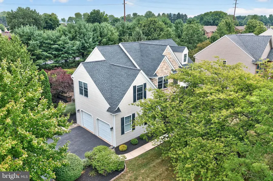 6719 Mink Rd, Ancient Oaks, PA 18062 - #2