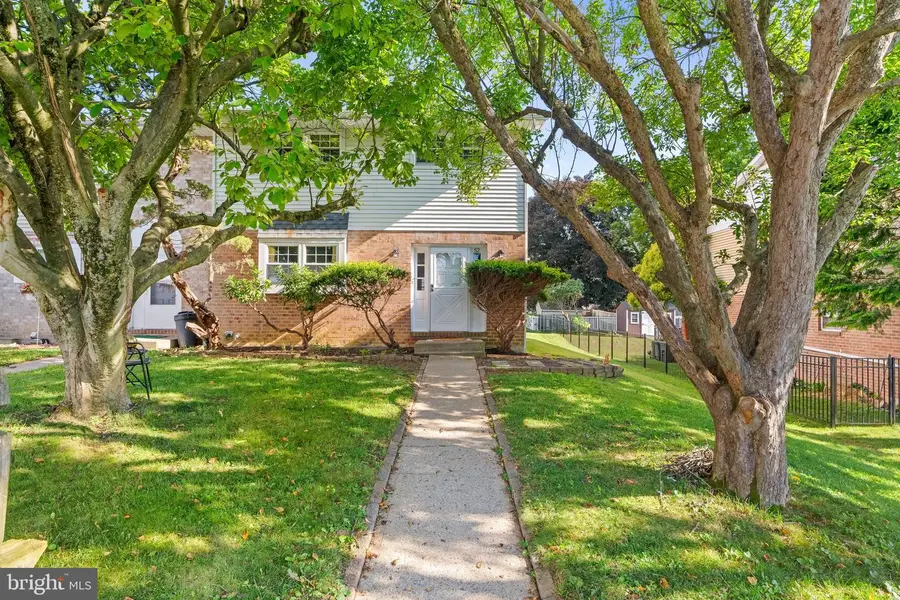52 Willow St, Macungie, PA 18062 - #2