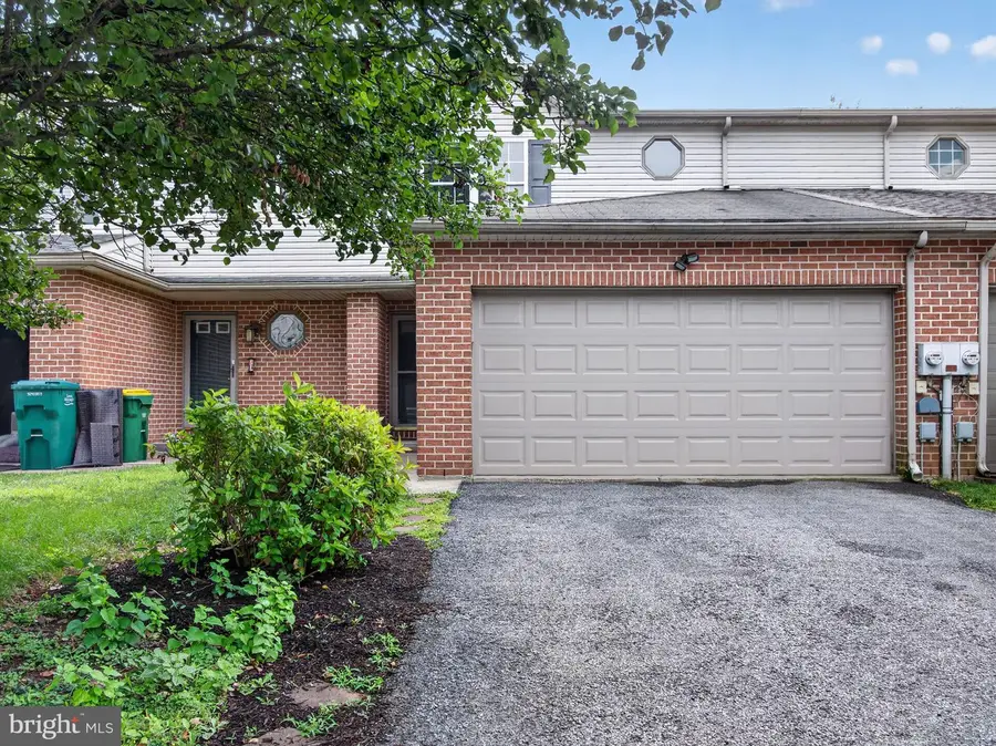 2886 Sequoia Dr, Macungie, PA 18062 - #3
