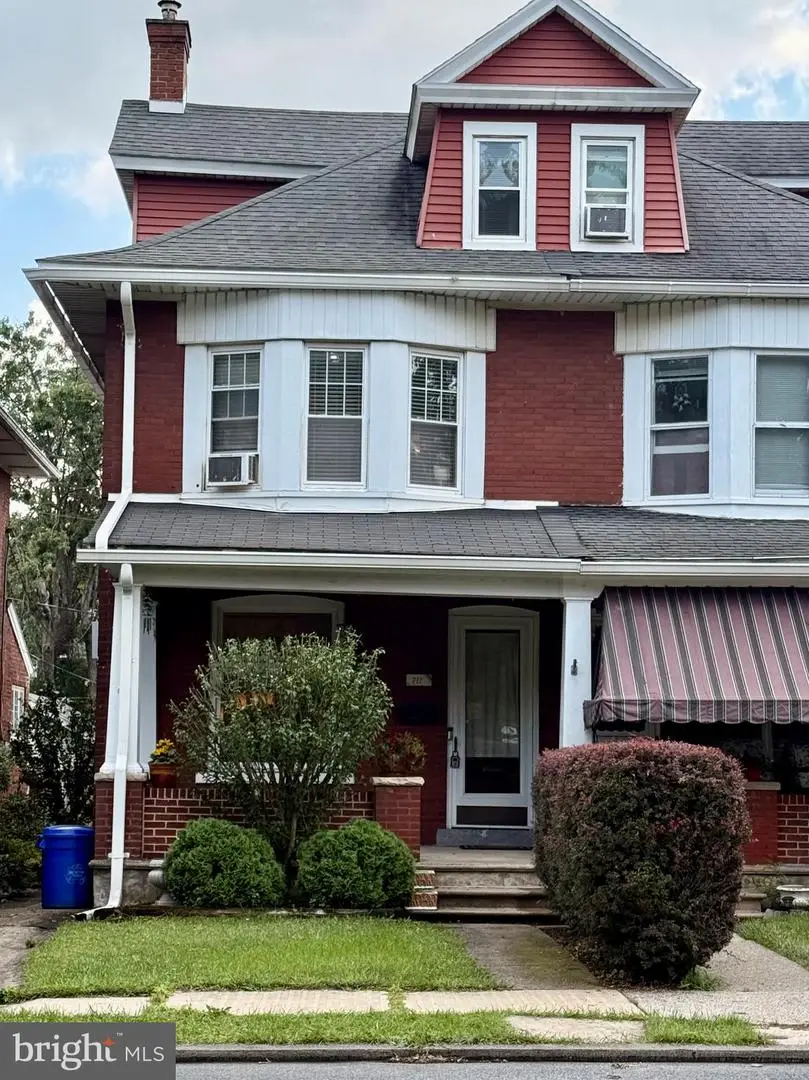 712 8th Ave., Bethlehem, PA 18018 - #1