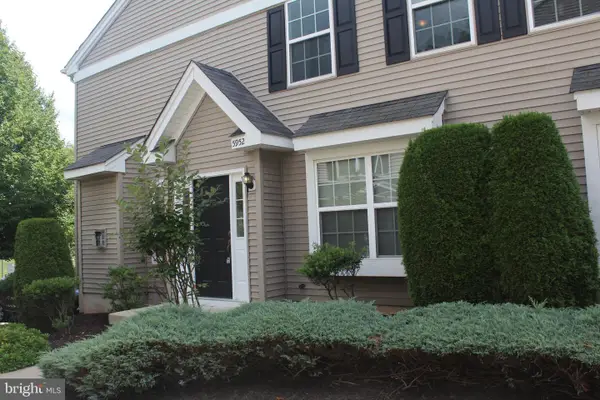 5952 Saratoga Ln, COOPERSBURG, PA 18036