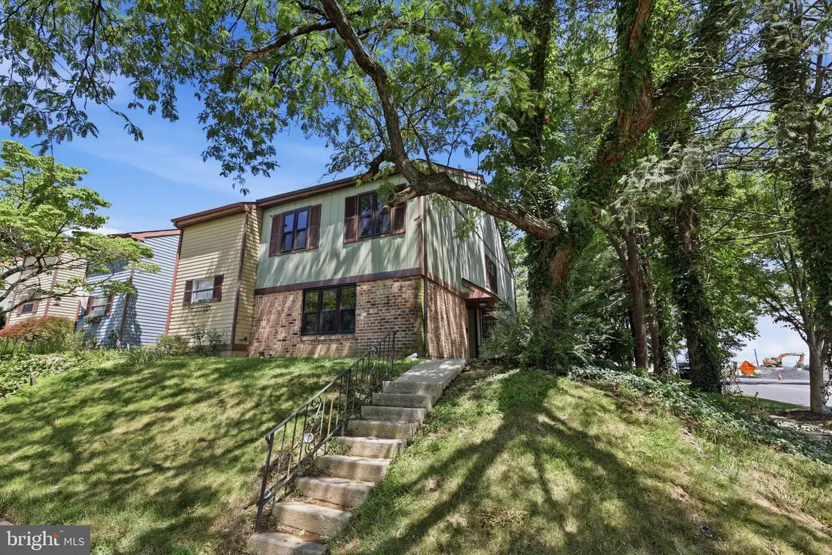 1701 Saratoga Ct, Allentown, PA 18104 - #1
