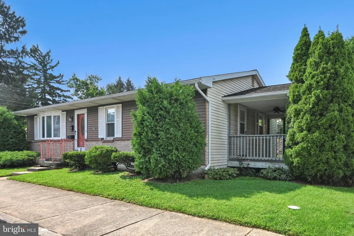 110 S 3rd St, Emmaus, PA 18049 - #1