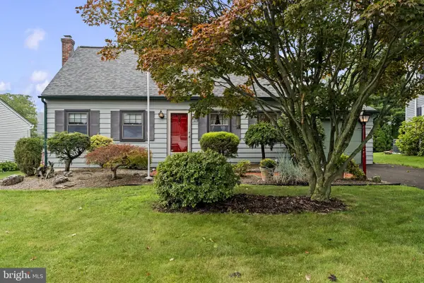 1712 W Wood St, EMMAUS, PA 18049