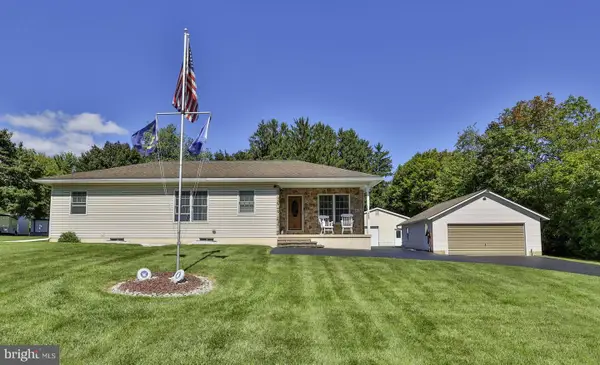 4325 Levans Rd, OREFIELD, PA 18069