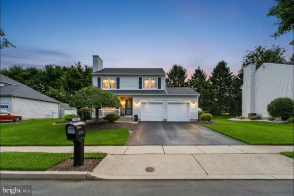 2603 Fieldview Dr, MACUNGIE, PA 18062