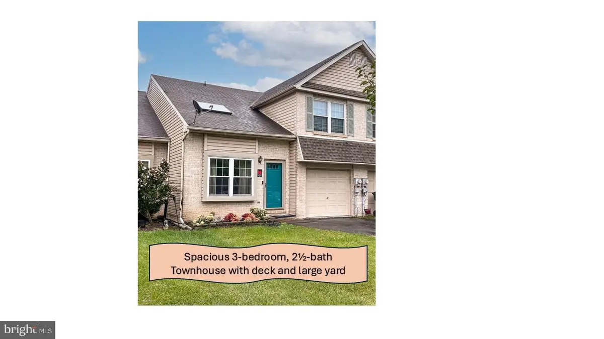 339 Barn Swallow Ln, Allentown, PA 18104 - #1