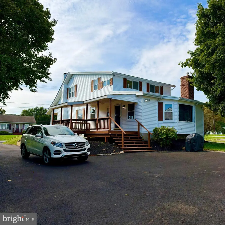 5111 Vera Cruz Rd N, Emmaus, PA 18049 - #3
