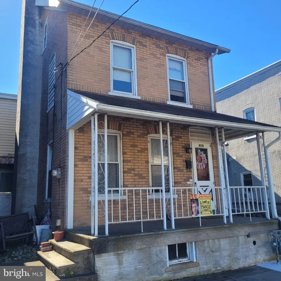 618 Minor St, Emmaus, PA 18049 - #2