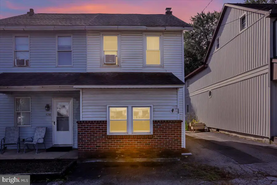 134 E Penn Ave, Alburtis, PA 18011 - #2