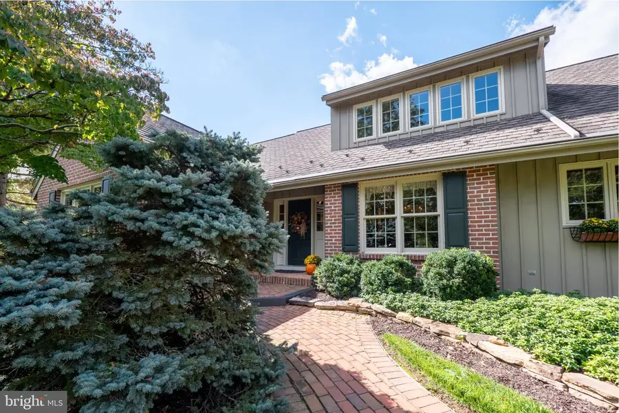 1814 Woodhaven Dr, Allentown, PA 18103 - #3