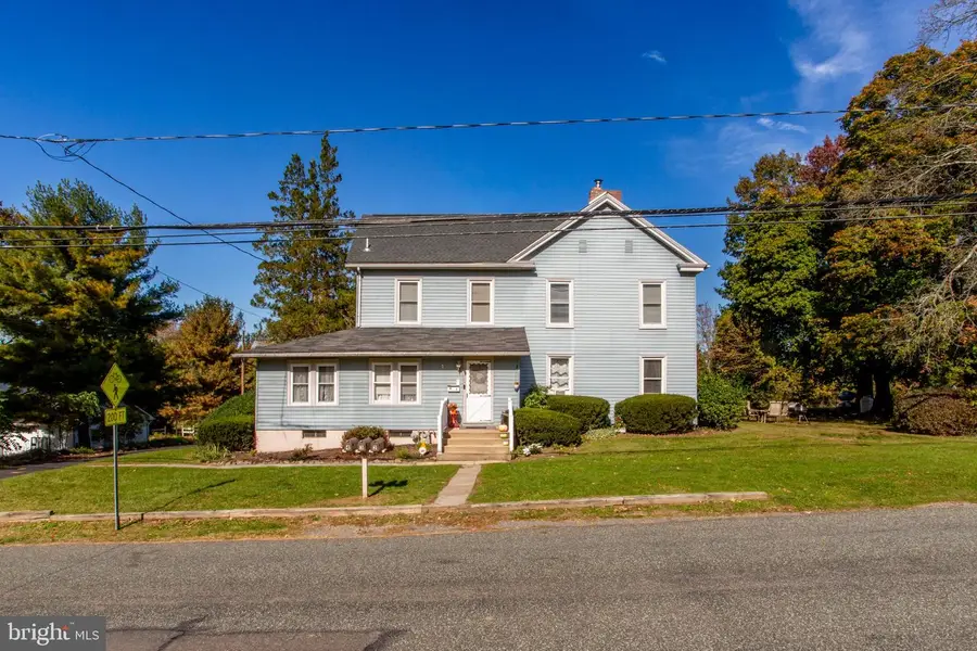 705 Tilghman St, Coopersburg, PA 18036 - #2