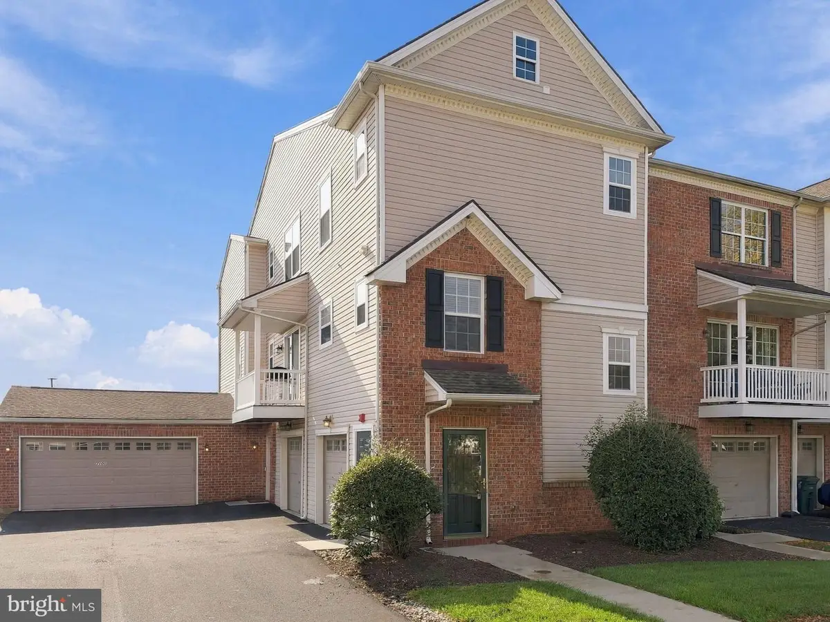 7120 Pioneer Dr, Macungie, PA 18062 - #1