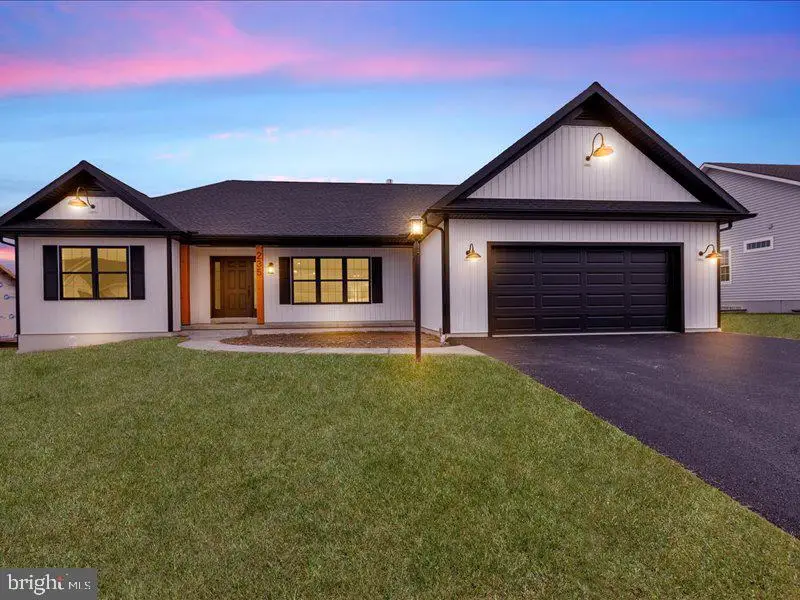 013 Rolling Meadow Road, Lebanon, PA 17046 - Image #2