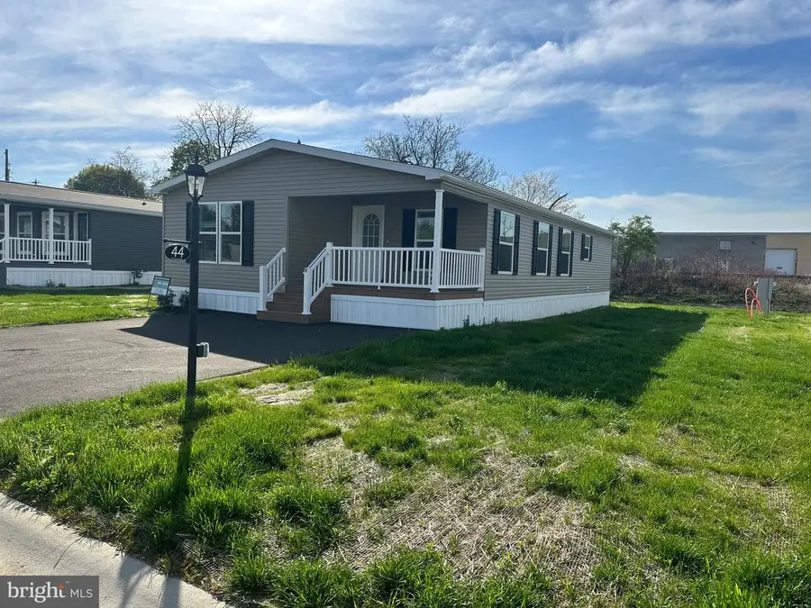 44 Evergreen Aly, Palmyra, PA 17078 - Image #2