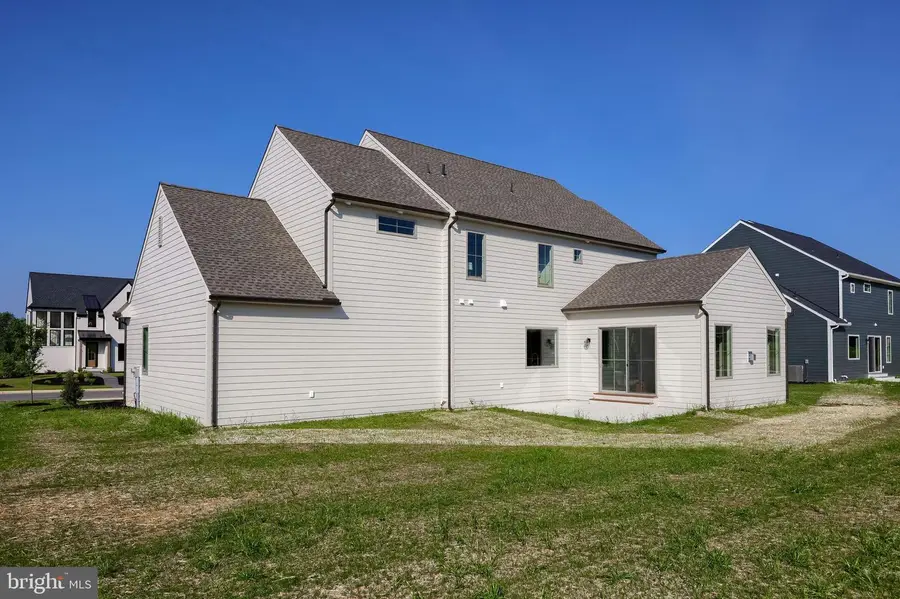 840 Wheatfield Ln, Lebanon, PA 17042 - Image #3