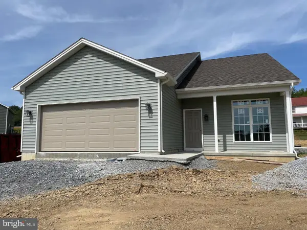 230 Monroe Valley Dr, JONESTOWN, PA 17038