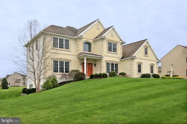 931 Meadowood Cir, LEBANON, PA 17042