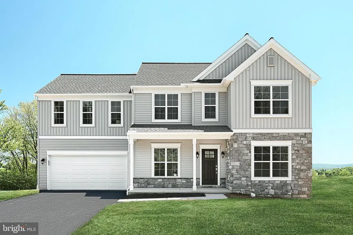 834 Kimmerlings Rd, Lebanon, PA 17046 - Image #1