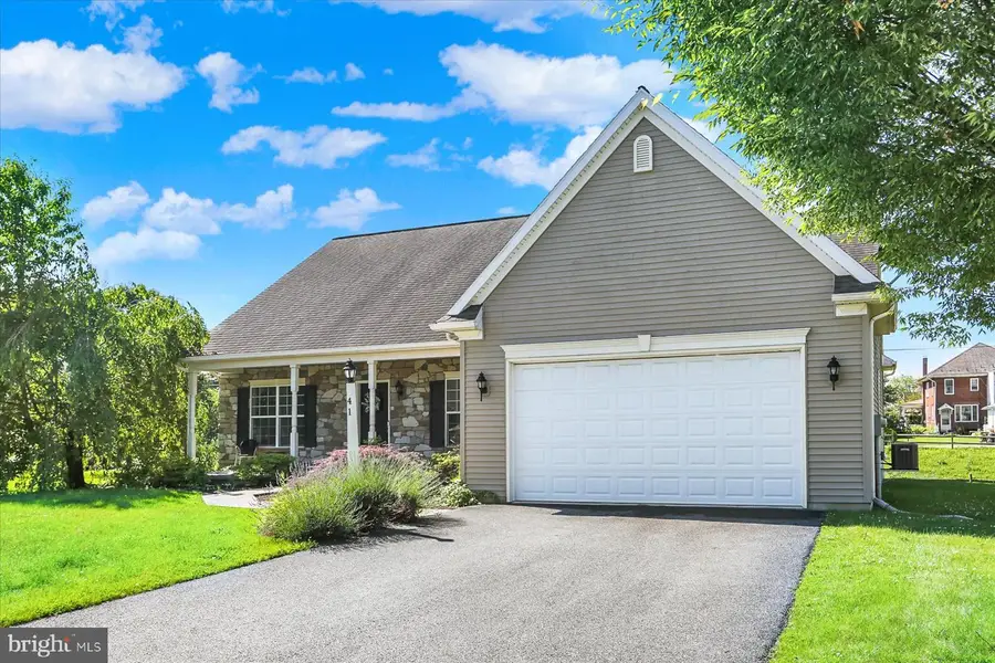 41 Union Crest Dr, Annville, PA 17003 - Image #3