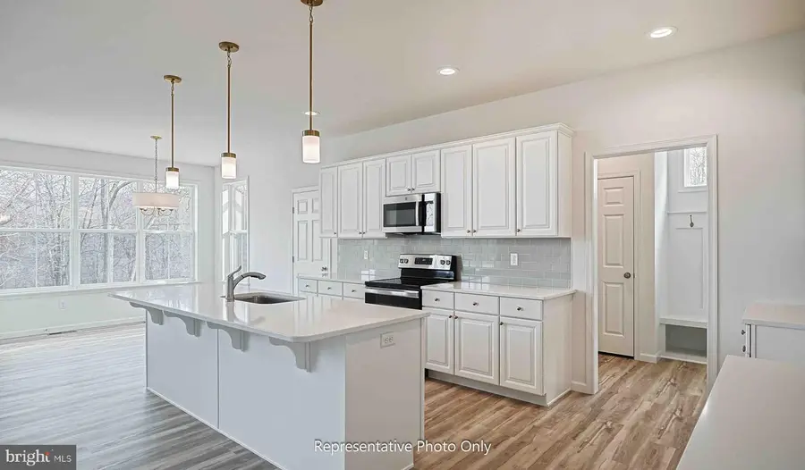 122 Alexandria Dr, Annville, PA 17003 - Image #2