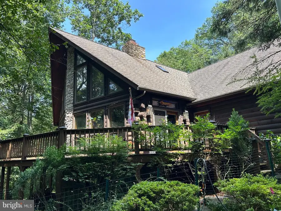 506 Hemlock Ln, Lebanon, PA 17042 - Image #2