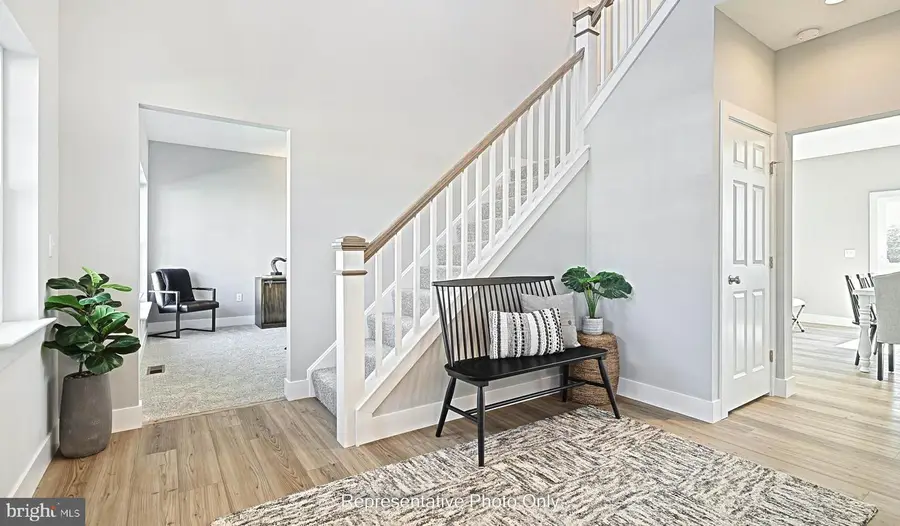 124 Forge Dr, Lebanon, PA 17042 - Image #2