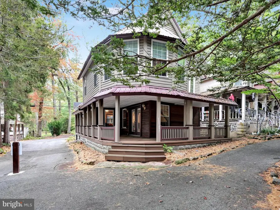 303 2nd St, Mount Gretna, PA 17064 - Image #2