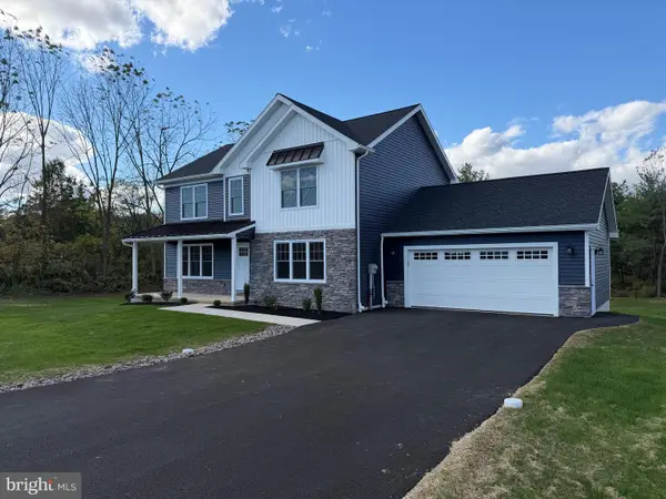 801 Marcon Dr, LEBANON, PA 17046