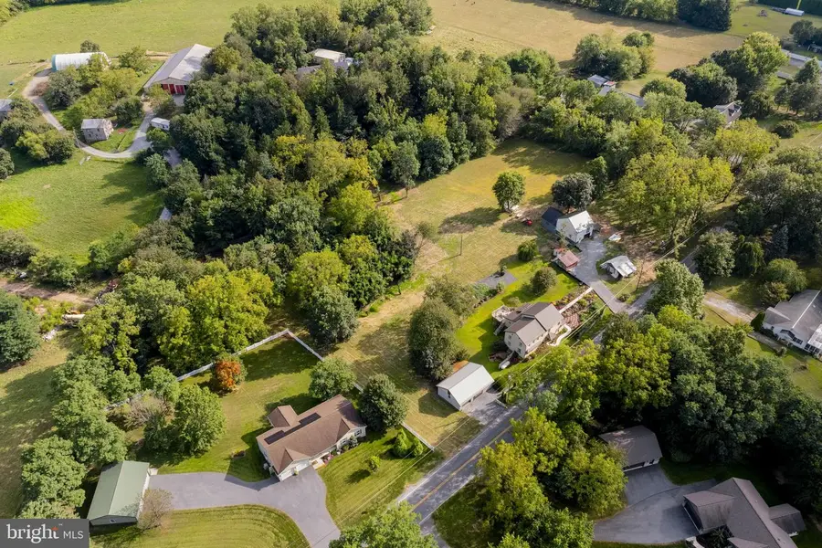 360 Woleber Rd, Myerstown, PA 17067 - Image #2