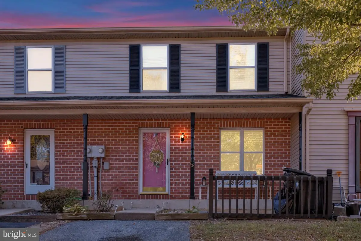 58 Tiffany Ln, Lebanon, PA 17046 - Image #1