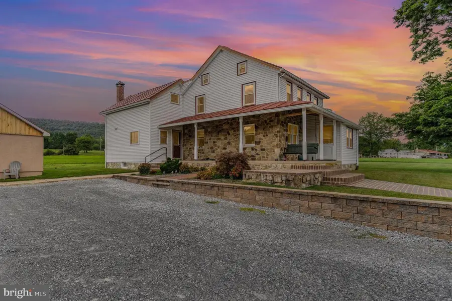 29 Park Dr, Grantville, PA 17028 - Image #2