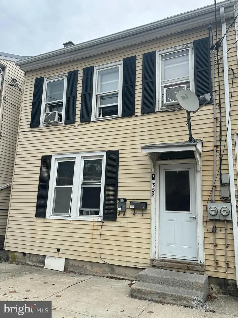 352 N 7th St, Lebanon, PA 17046 - Image #2