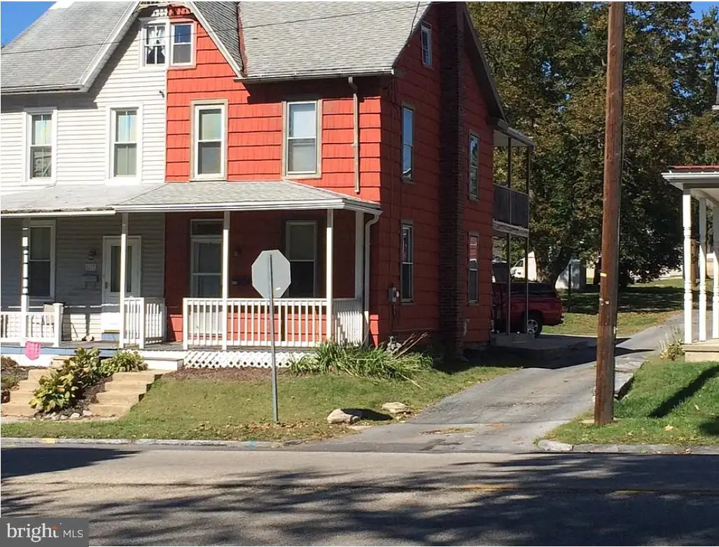 439 E Main St, Annville, PA 17003 - Image #1